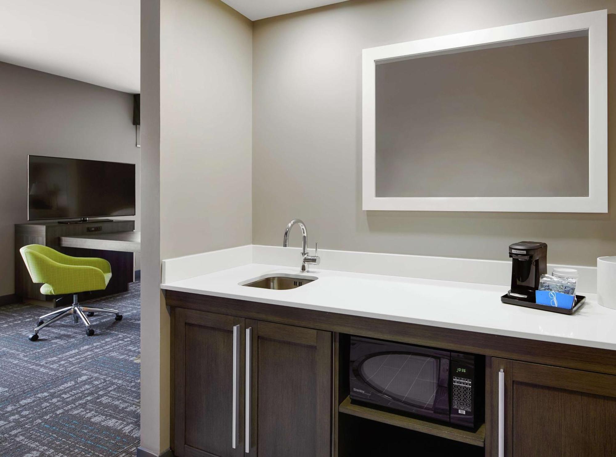 Hampton Inn & Suites Chicago/Waukegan Exterior foto